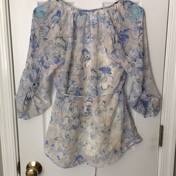 Blouse and Camisole Set by Motherhood Maternity - Picture 2 of 7